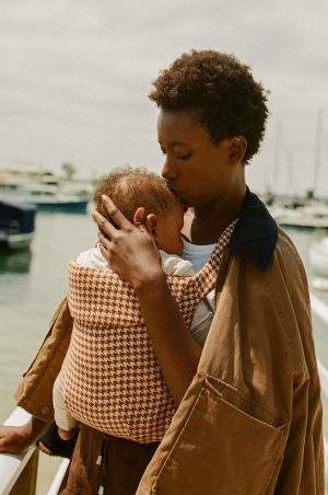 Harris - Houndstooth Aerial Carrier